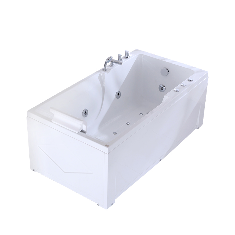C005-1 white bathroom bathtub